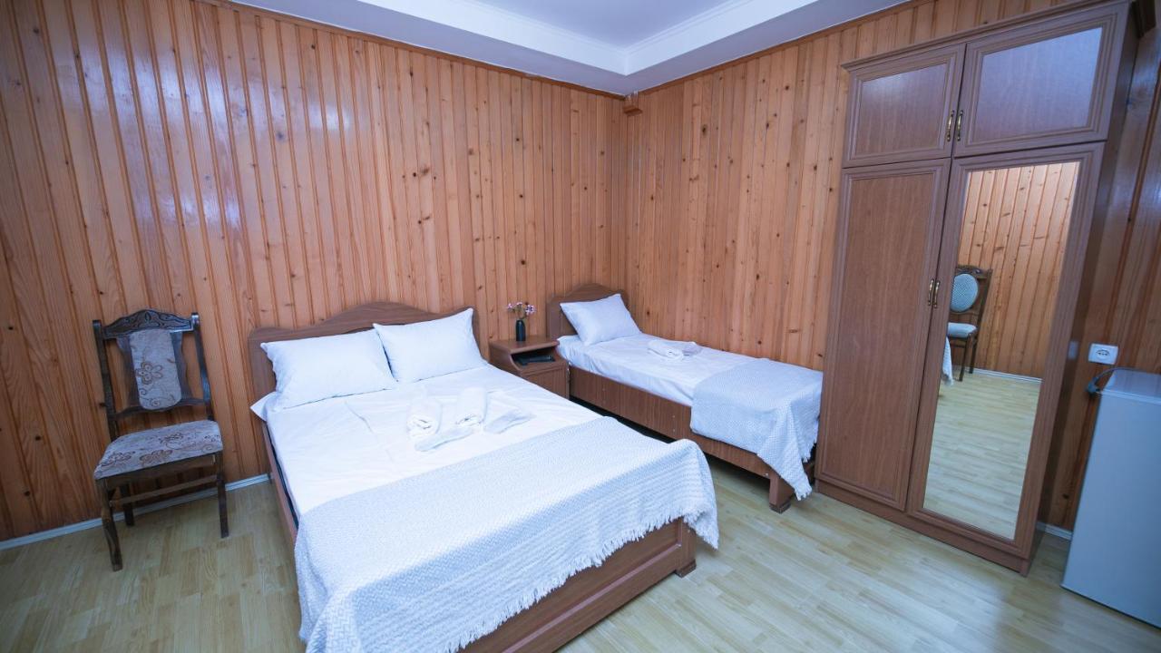 Дом Отдыха Ира Уреки Екстериор снимка
